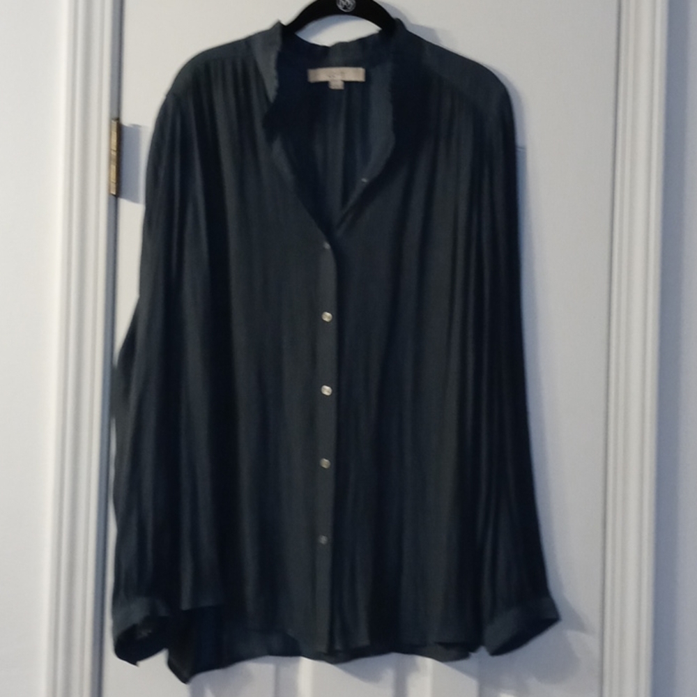 Loft shirt